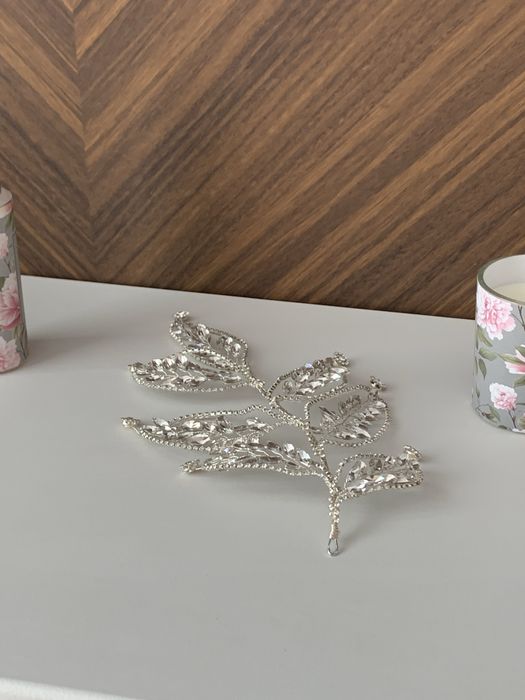 Заколка для свадебной прически