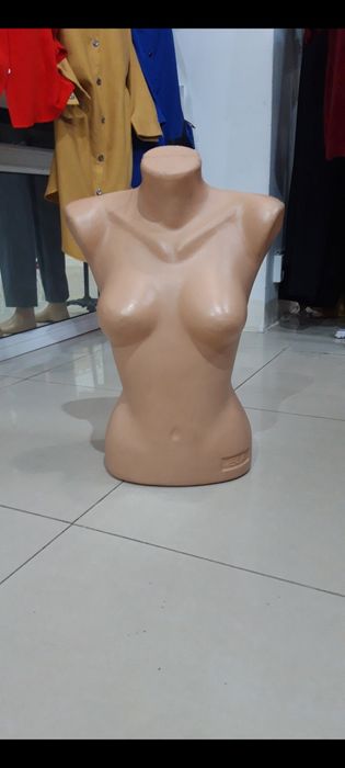 Продам манекены...