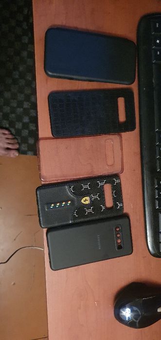 Продам самсунг галакси с10