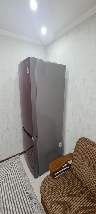 Холодильник LG в идеальном состоянии!