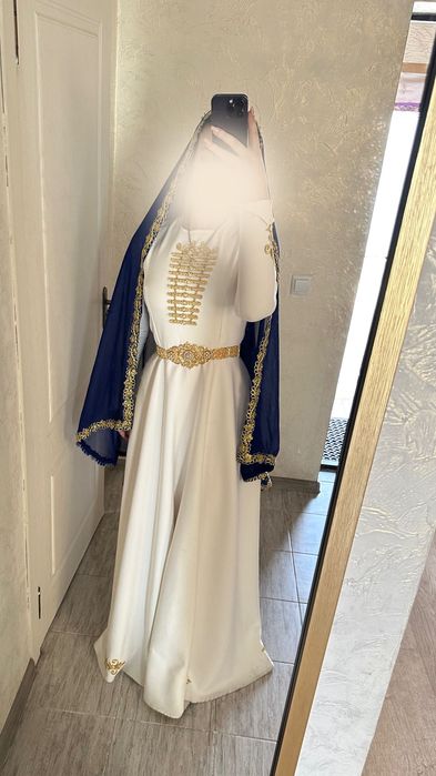 Национальный кавказские костюмы