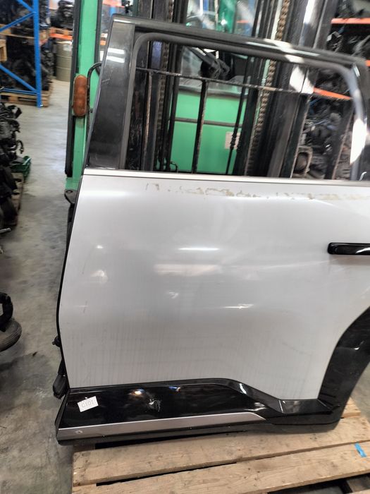 Задна лява врата Kia EV9 / Киа ЕВ9 2024г.