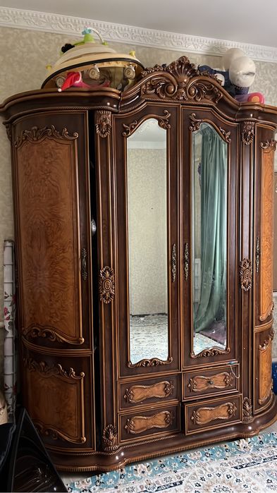 Комод шкаф тумба в хорошем состоянии