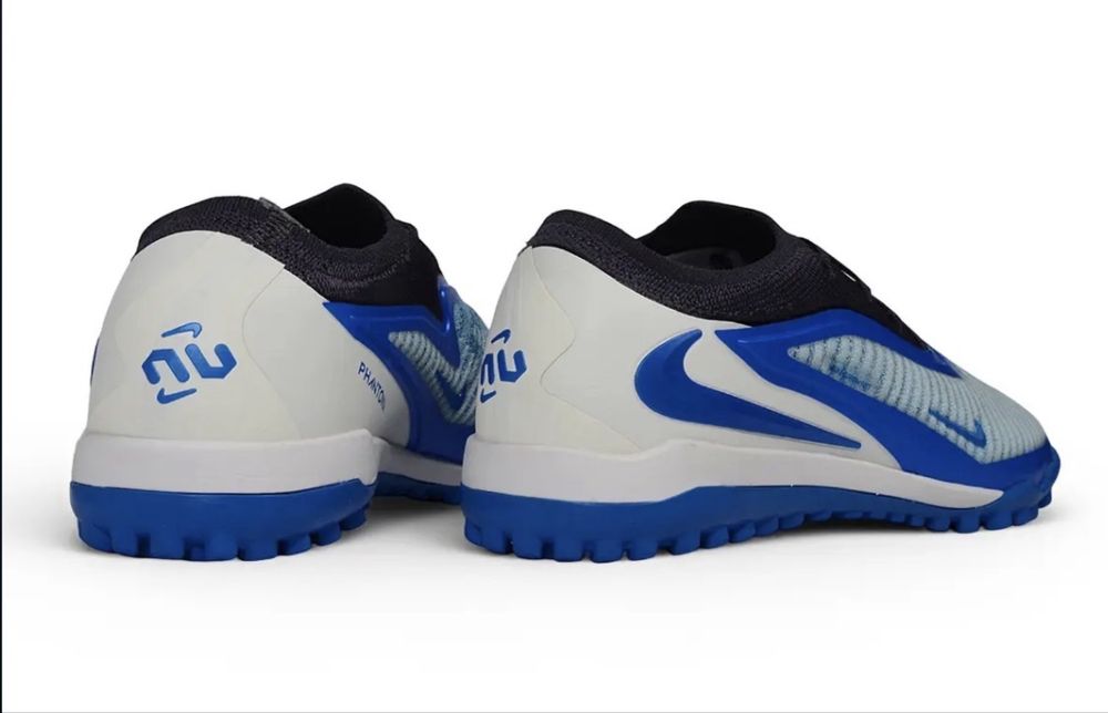 Nike Phantom