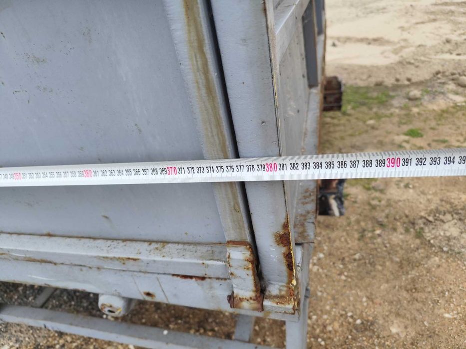 продавам каросерия за бус 380/210