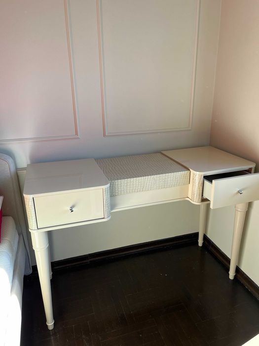 Тоалетка на италианската фирма за мебели Camelgroup