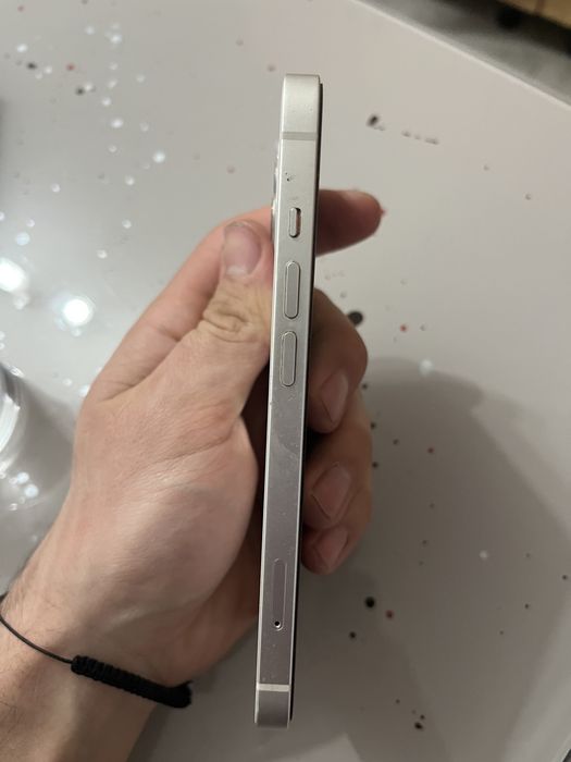 vand-schimb 2 iphone 13