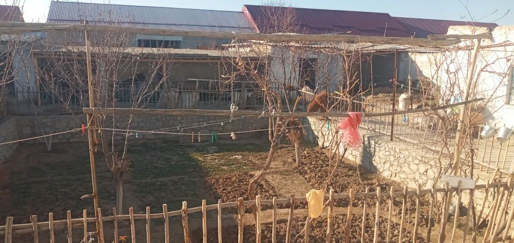 Ховли сотилади КУМУШКОН МФЙ