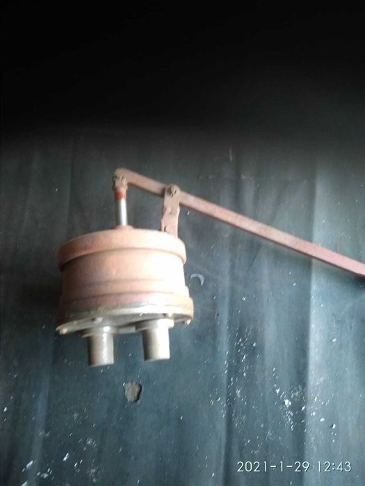 Насос (помпа) ручной для топлива.