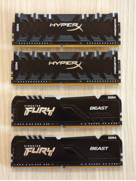 Memorii RAM DDR4 3200 Mhz CL16 4x8GB