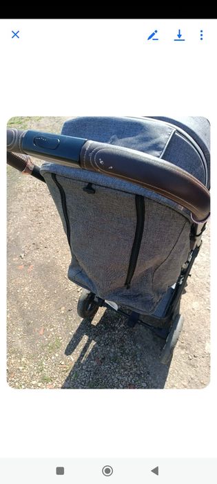 Бебешка количка.