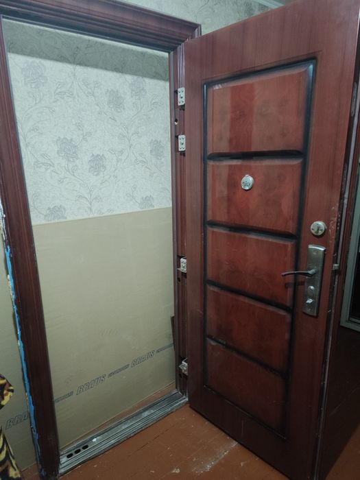 Продаётся Входная дверь
