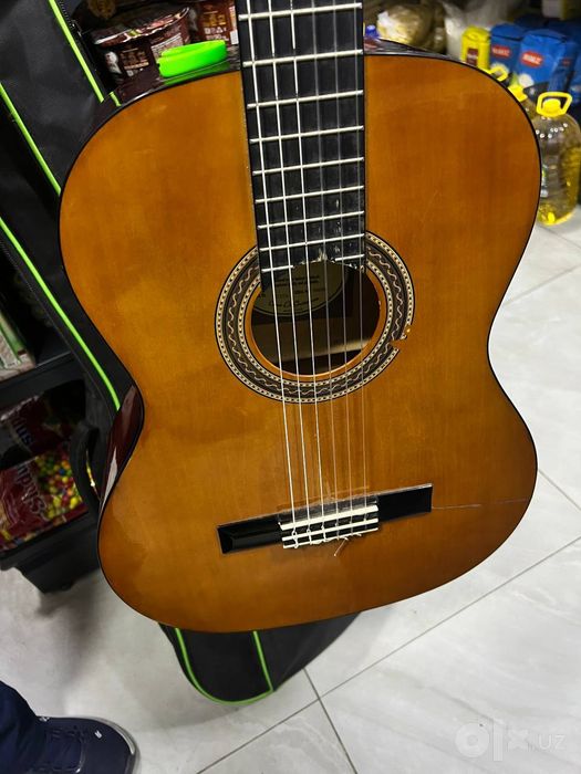 Valencia gitara elektronniy + BONUS