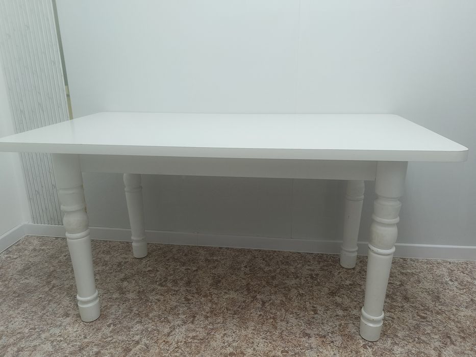 Продам стол 150×80