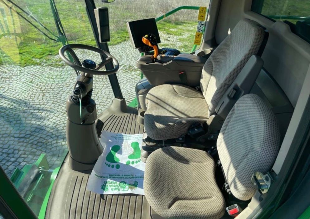 Комбайн John Deer