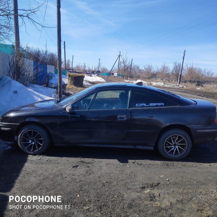 Продам автомобиль Опель калибра