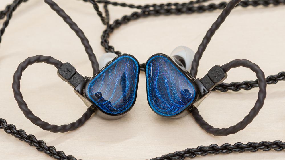Продам наушник Truthear x Crinacle Zero Blue!