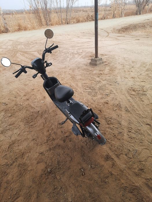 Skuter sotladi yangi