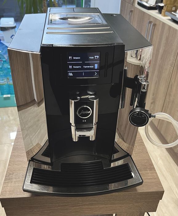 Кафеавтомат Jura E8