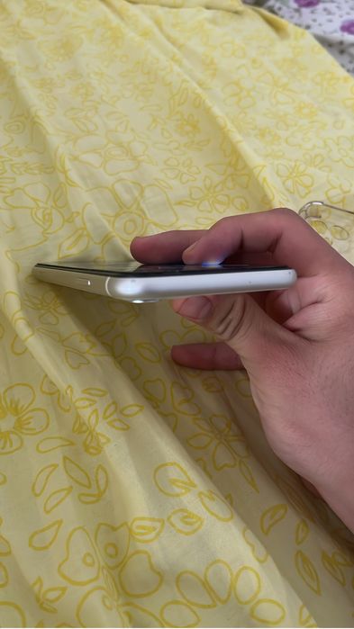 Айфон 11 обмен или продам