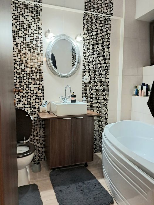 Închiriere ap 3 camere -Constantin Brâncoveanu,bloc nou, parcare subte