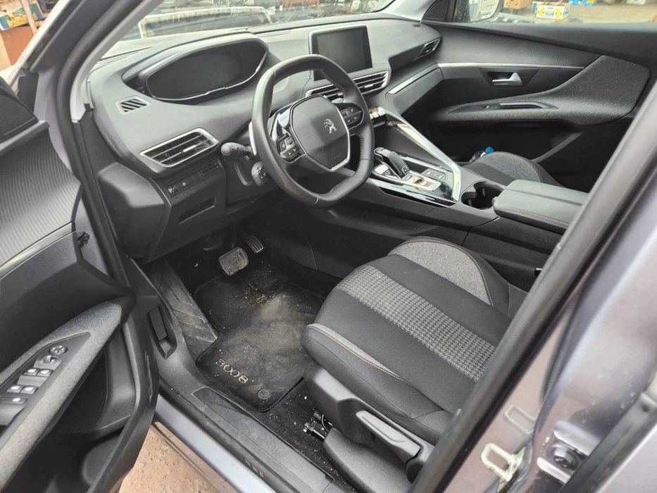 на части Peugeot 3008 1.2t 2022