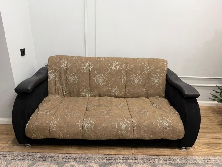 Продам диван б/у