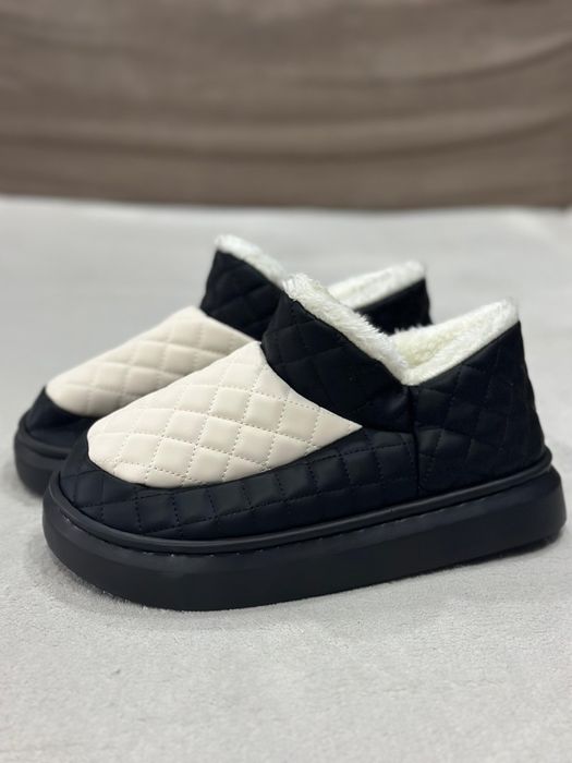 Продам угги (унисекс)