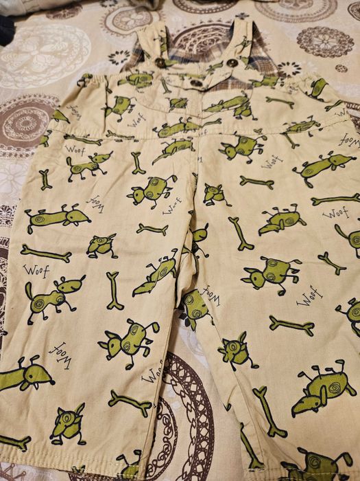 Сладурско костюмче - гащеризон с палтенце + още един гащеризон