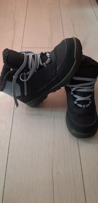 Перфектни детски боти QUECHUA WATERPROOF