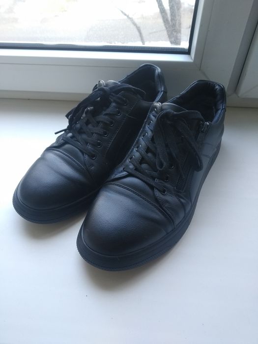 Кожаная     обувь