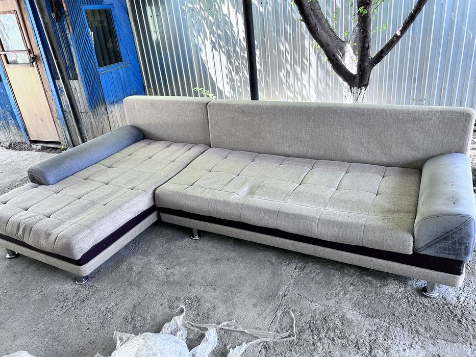 Диван Б/у за 35000тг