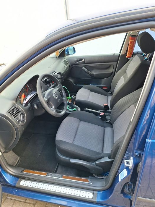 VOLKSWAGEN Golf 2002 — imagine 5