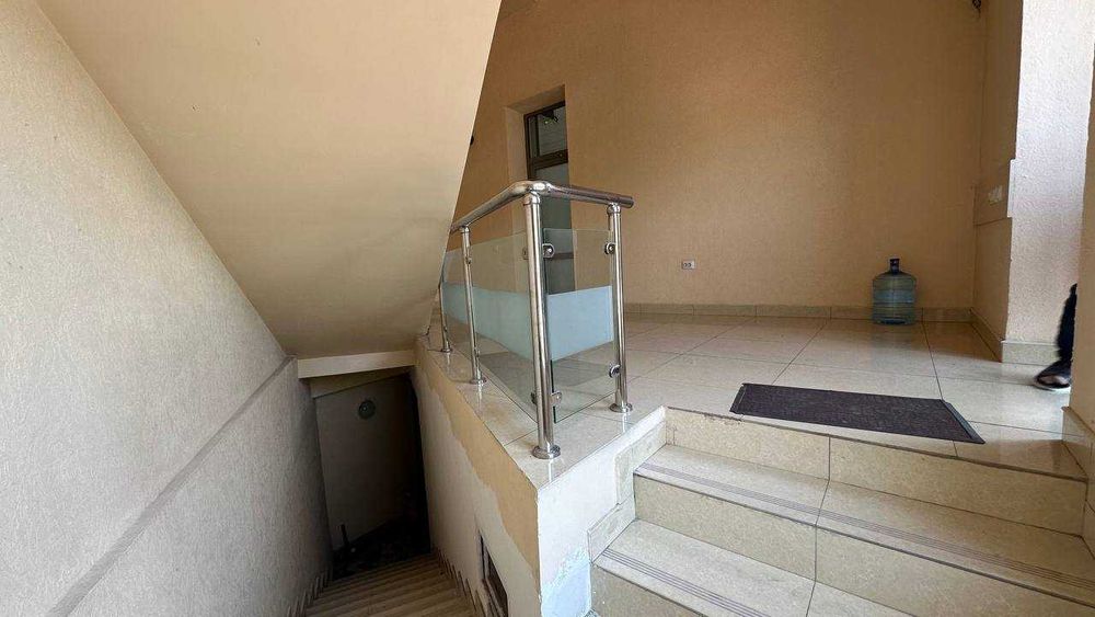 114 кв.м Склад Офис ул.Беруний Чорсу по 4.5 у.е за кв.м Подвал