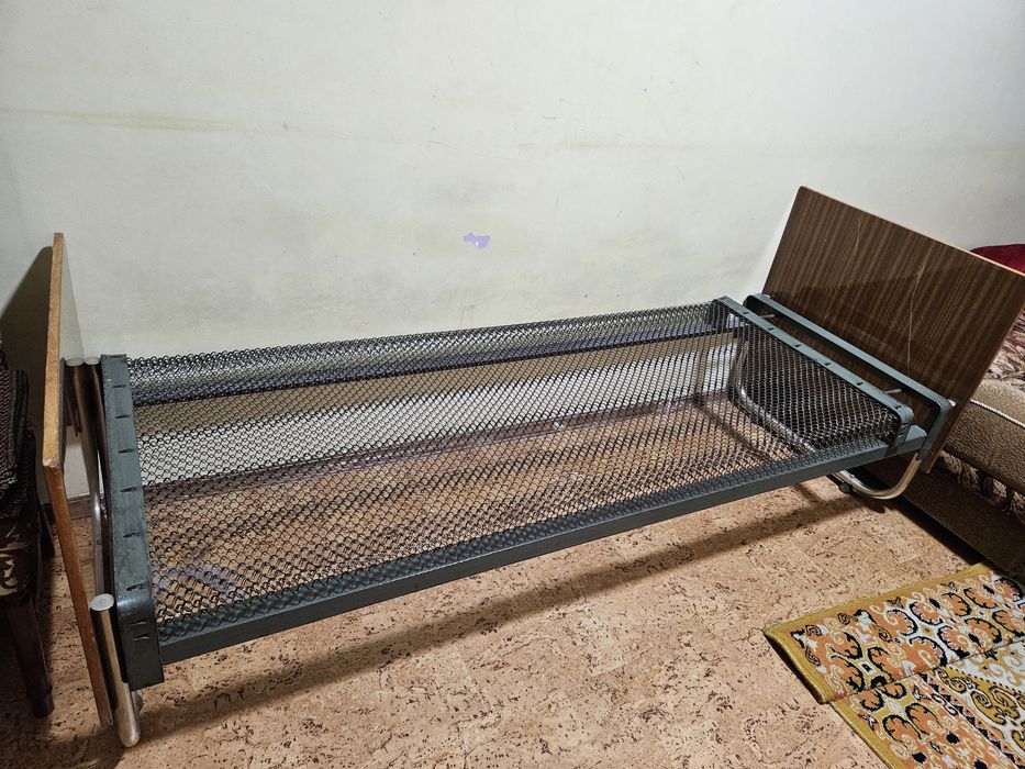 Продам две Советские кровати