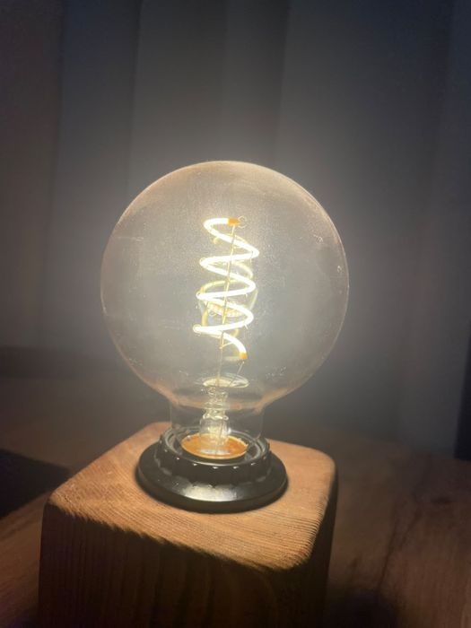 Лампа интерьерная