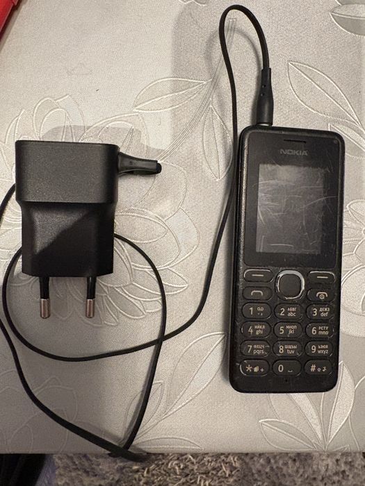 Телефон Nokia 2600