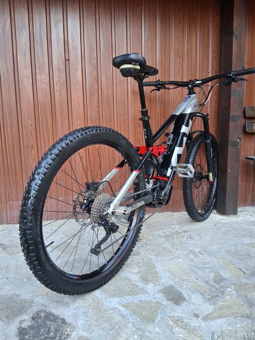 Електрически Планинско МТВ. Husqvarna BICYCLES, 5MCSaiz / М/