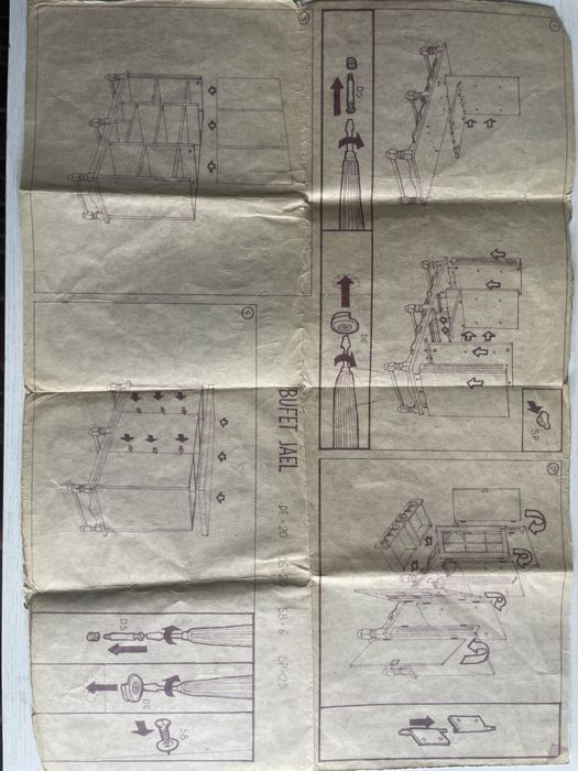 Biblioteca eleganta veche, din lem masiv, in stare buna