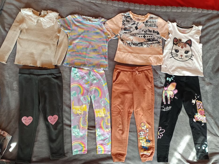 Lot hainute fete marimea 104-110