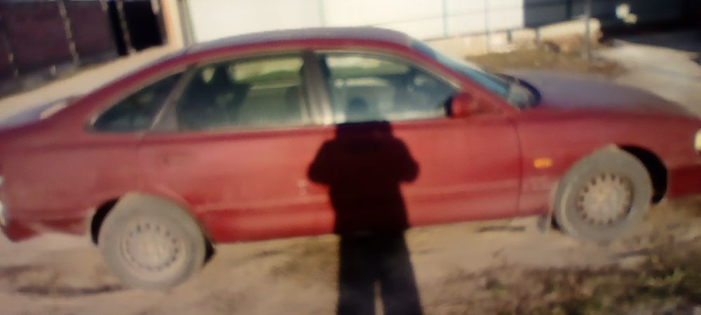 Продаю машину мазда