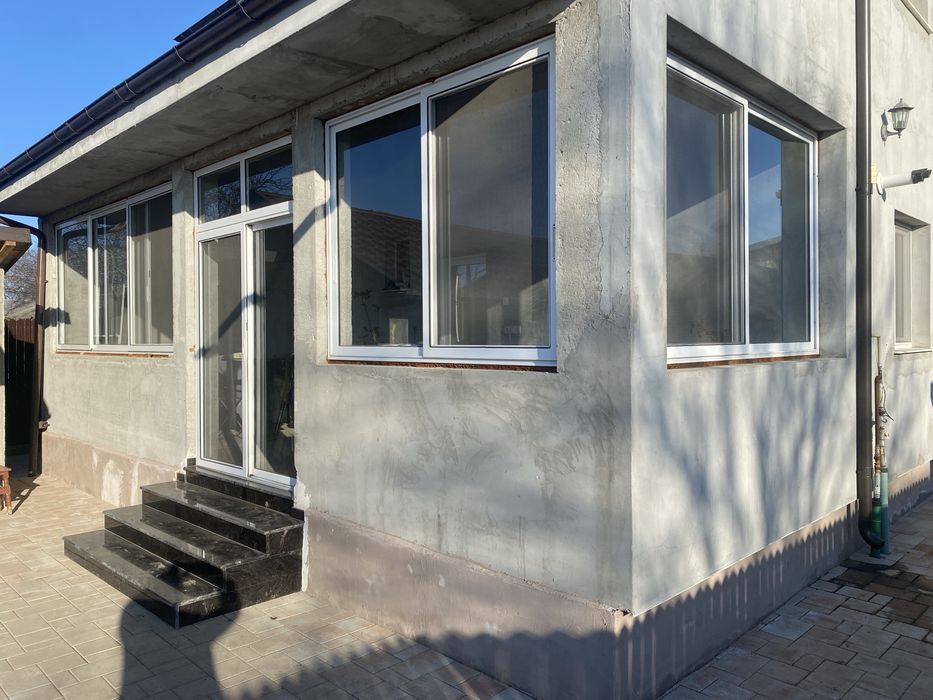 De vânzare tâmplărie aluminiu cu geam simplu