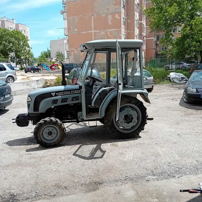 Трактор Фотон 2012г.