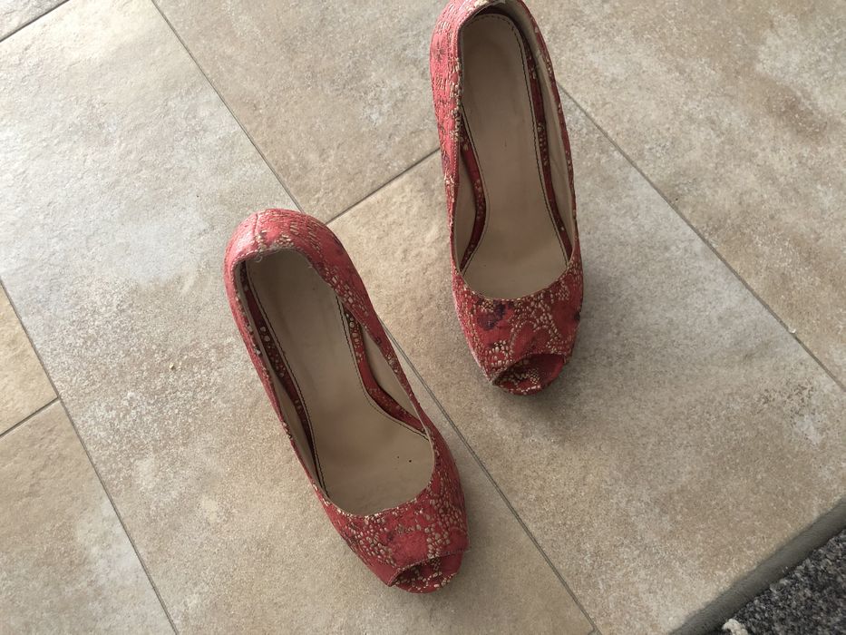 Дамски обувки