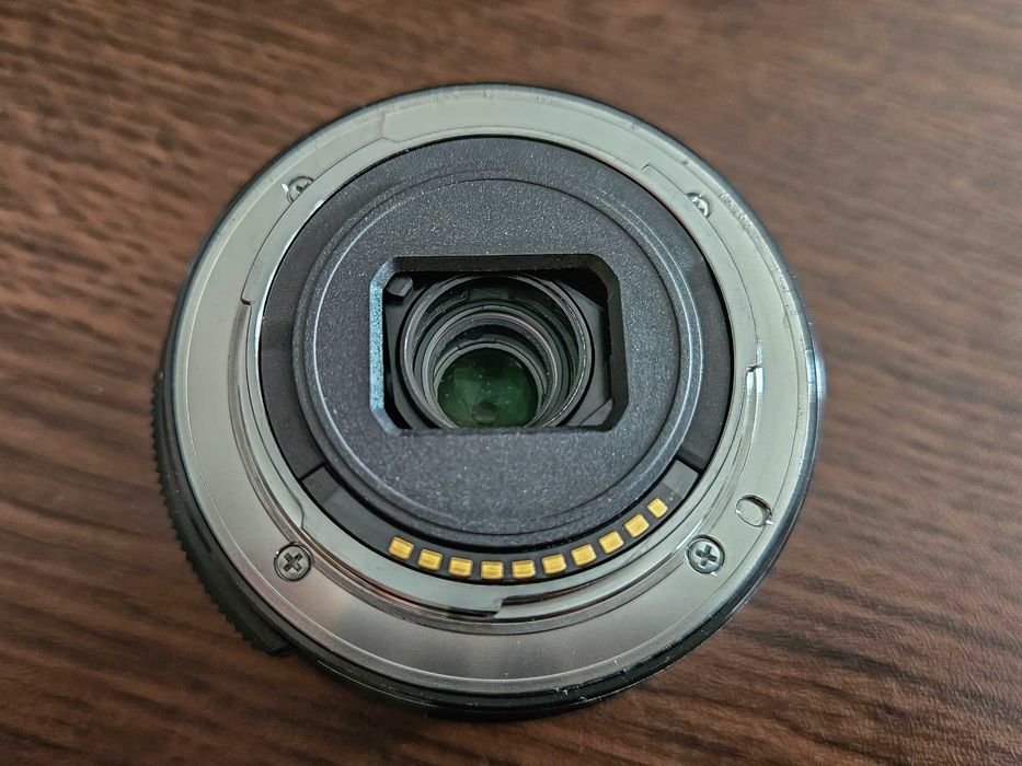 Обективи за Sony E APS-C