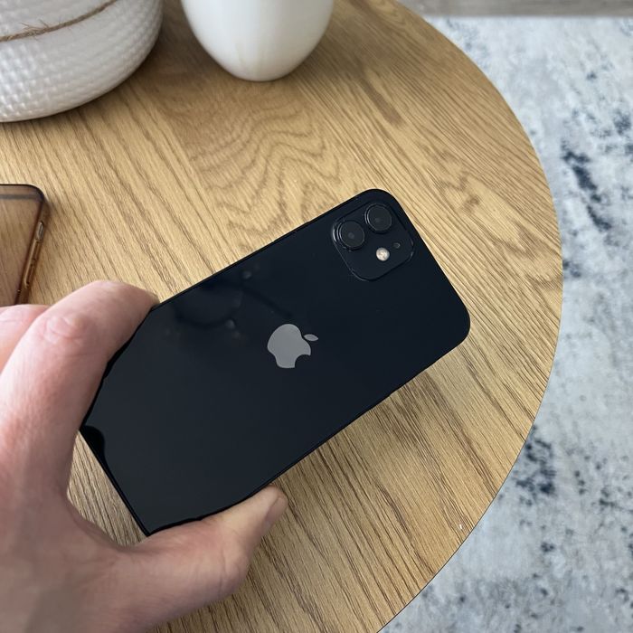 Iphone 12 64 gb перфектен