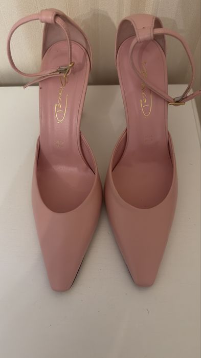 Pantofi roz pudră Bianca Di  din piele naturală – NOI – mărimea 39