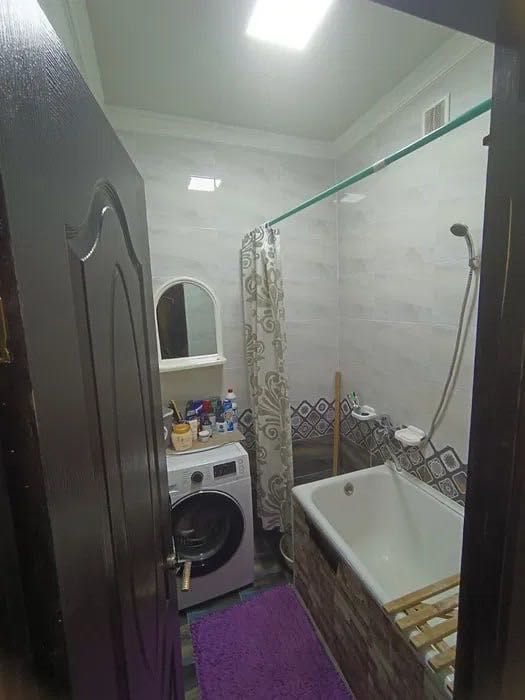 Мирзо-Улугбекский район
ор-р напротив санатория "Крупской"
2/4/4