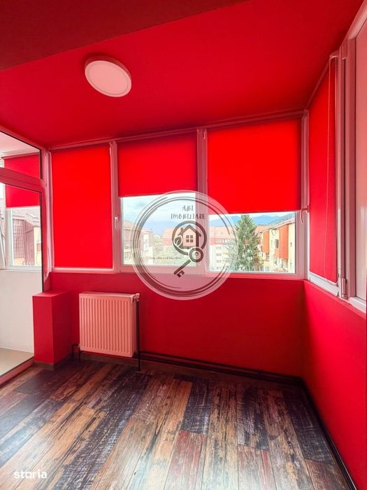 Apartament 3 camere– Bd. Gării – Parcare – Se acceptă pisici**