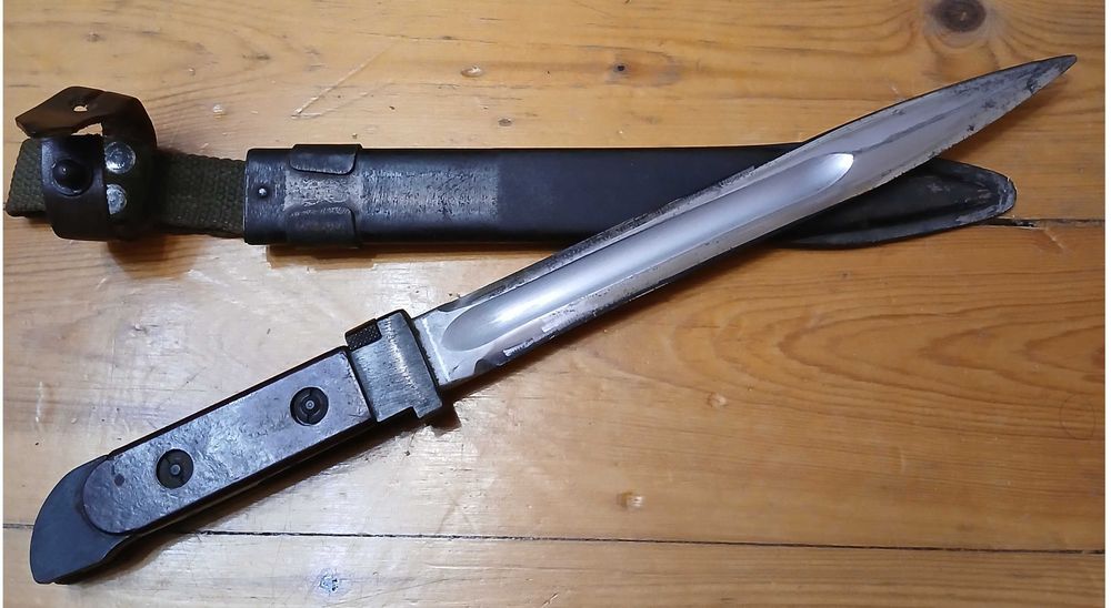 Щик, кандидат Касапски Нож